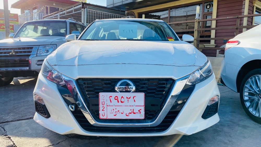 نیسان ئەلتیما